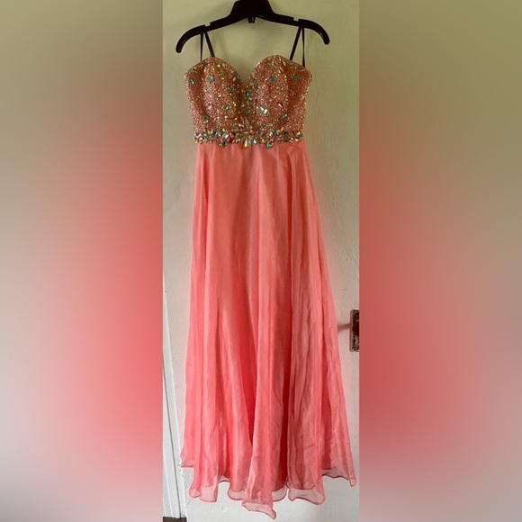 Alyce paris prom dress - Picture 2 of 5